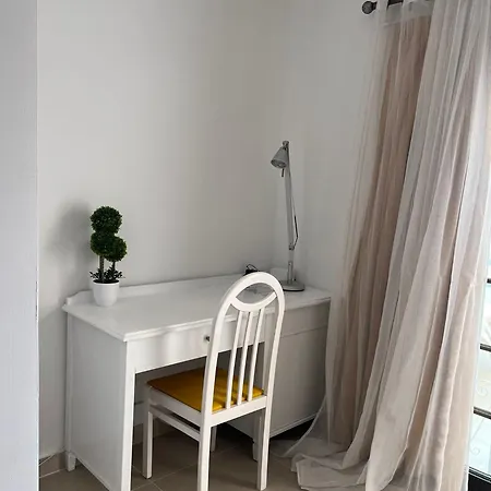 Apartman La Esquinita De Abajo *
